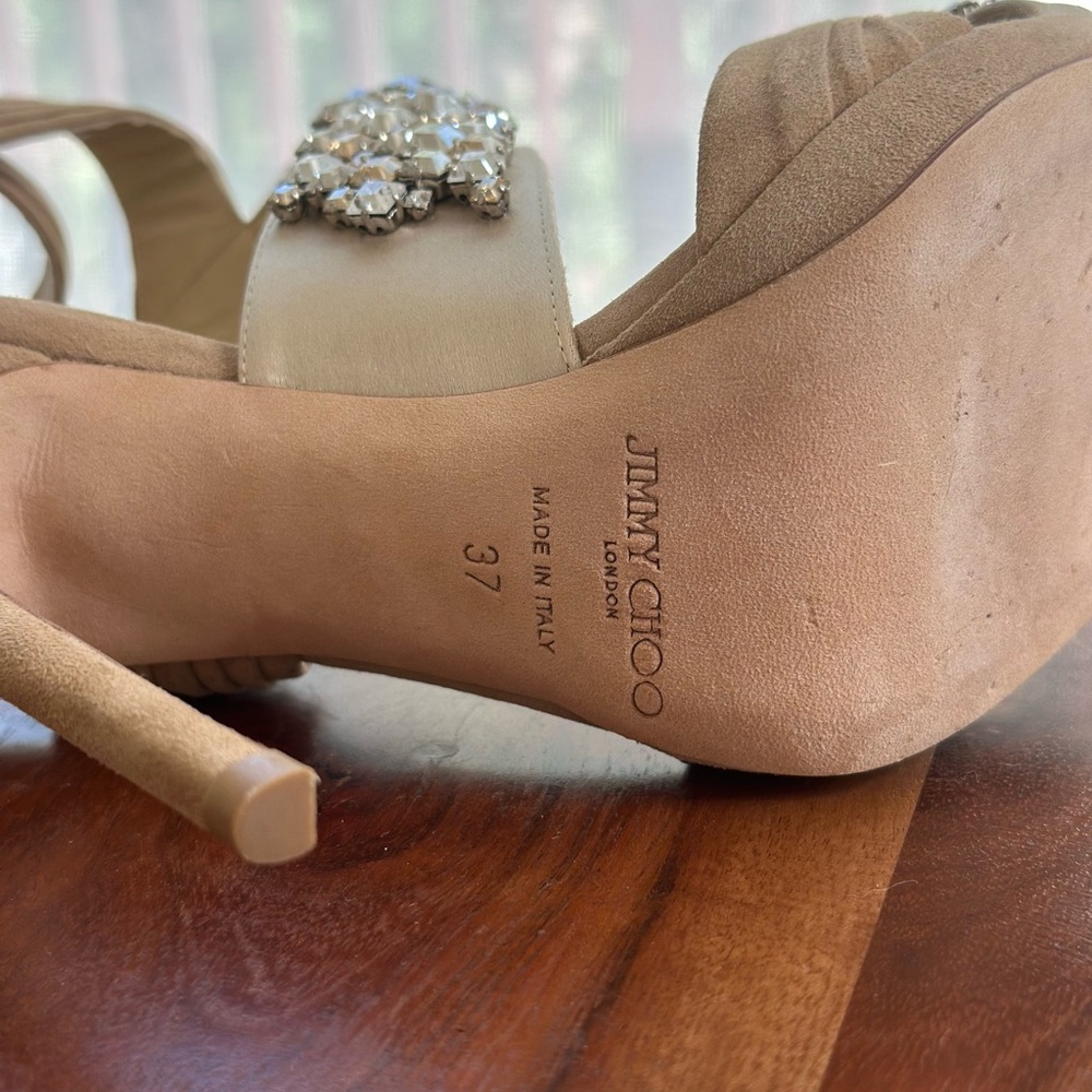NWOT Jimmy Choo Beige Crystal Embellished Heels - Picture 8 of 8